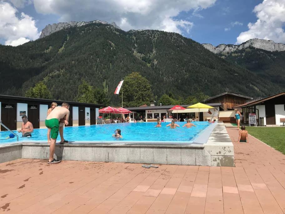 Grubhof Castle Flat For Families Appartement Sankt Martin bei Lofer Buitenkant foto